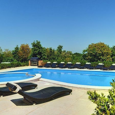 Villas Vea Histria Rezanci Bagian luar foto