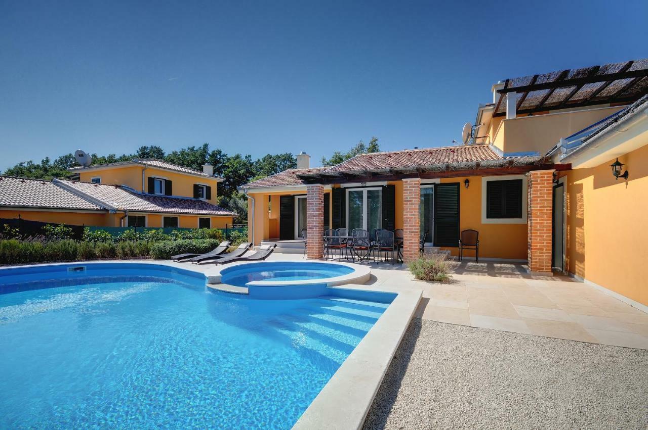 Villas Vea Histria Rezanci Bagian luar foto