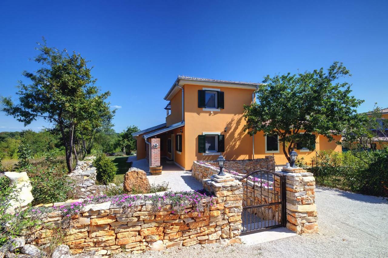 Villas Vea Histria Rezanci Bagian luar foto